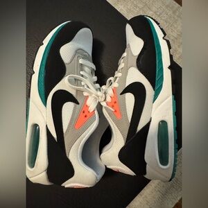 Gently Used: Nike Air Max Correlate Women’s Shoes Size 9.5